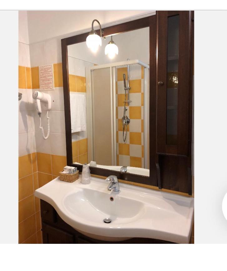 Hotel Splendid Oulx المظهر الخارجي الصورة