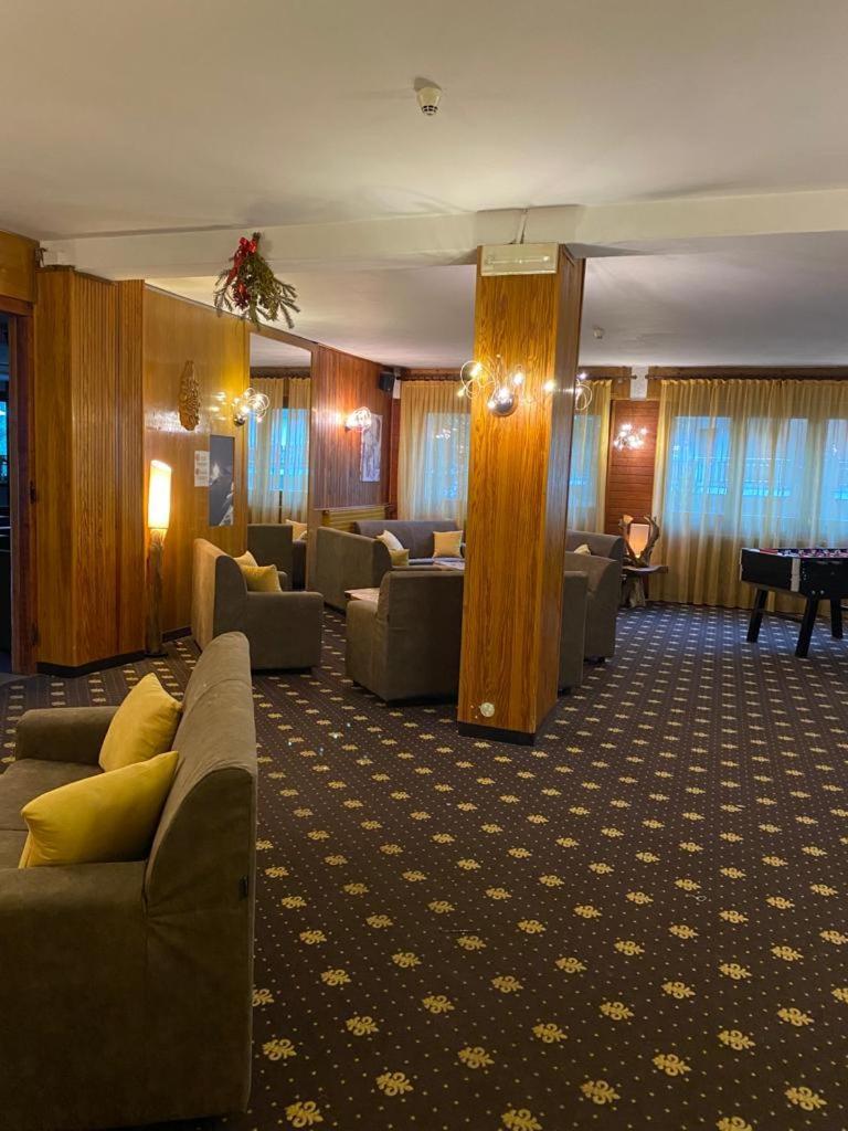 Hotel Splendid Oulx المظهر الخارجي الصورة