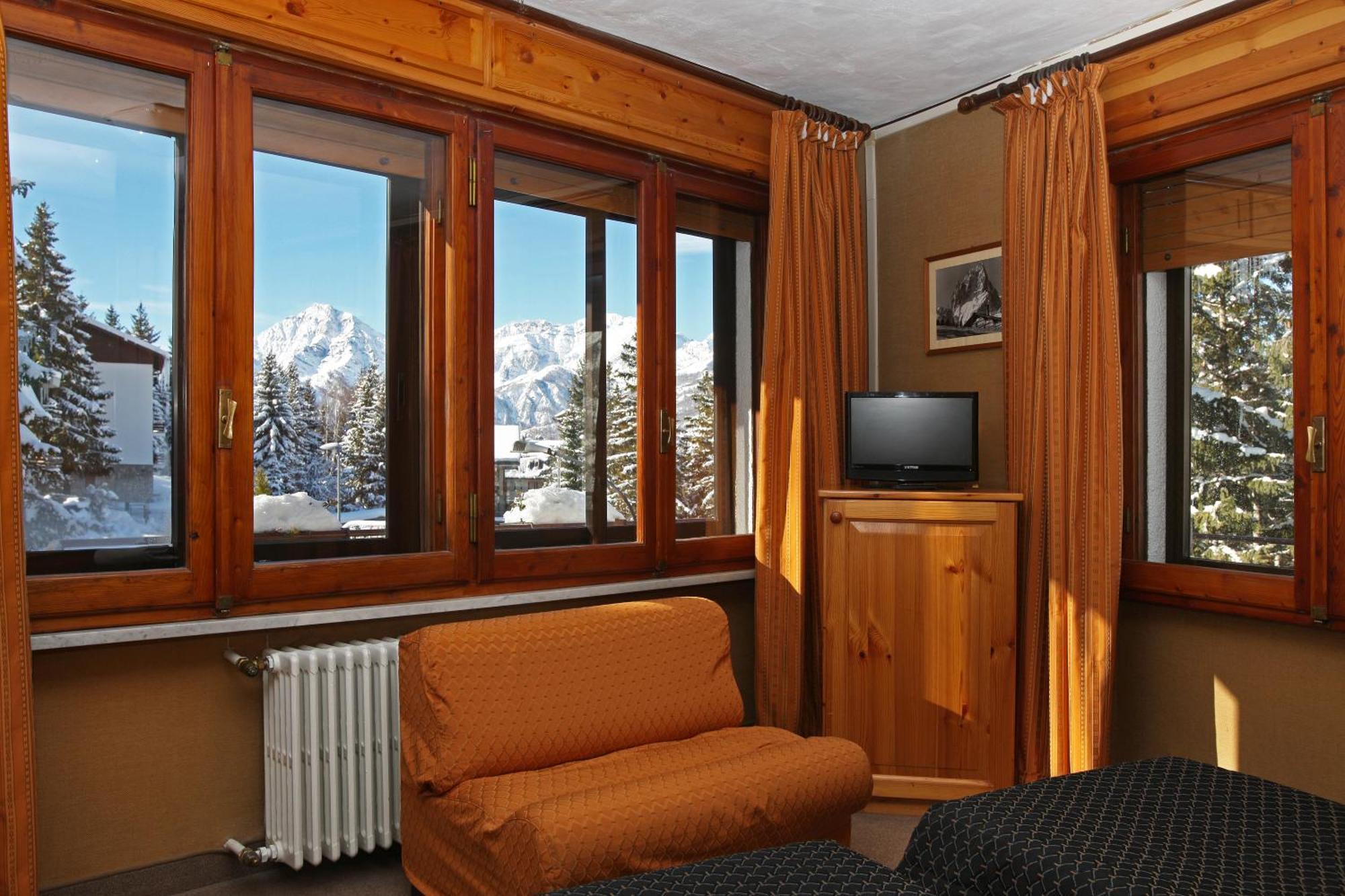 Hotel Splendid Oulx الغرفة الصورة