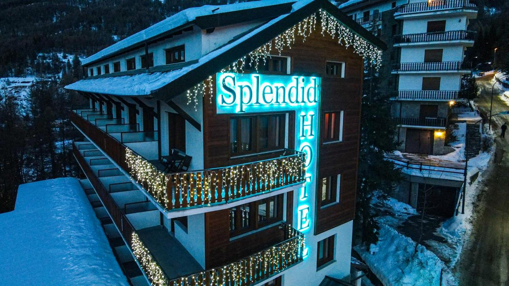 Hotel Splendid Oulx المظهر الخارجي الصورة